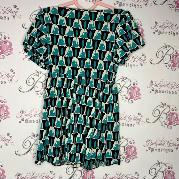 Max studio top blue cream black floral heart pattern stretchy blouse shirt - Picture 4 of 6